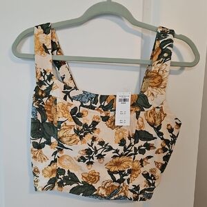 Abercrombie Floral Crop Top Size M new With Tags